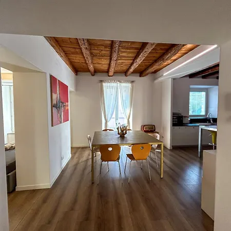 Apartman & Charme In Un Palazzo Storico Di *