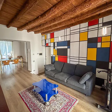 & Charme In Un Palazzo Storico Di * Bergamo