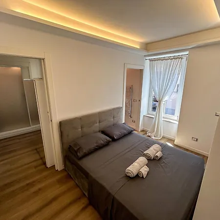 & Charme In Un Palazzo Storico Di