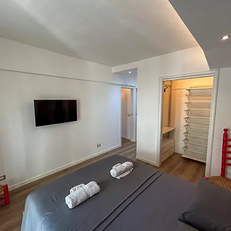 & Charme In Un Palazzo Storico Di Bergamo