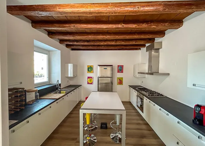 & Charme In Un Palazzo Storico Di * Bergamo