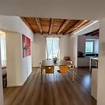 شقة & Charme In Un Palazzo Storico Di *
